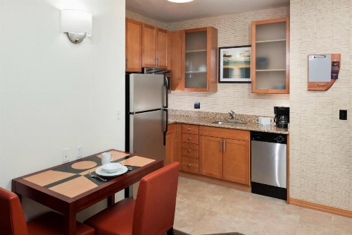 Residence Inn by Marriott Chicago Lake Forest/Mettawa image 8